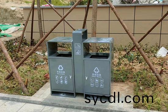 戶外(wai)環衞垃圾桶